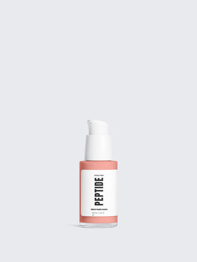 Complejo de péptidos SkinLift — frasco con dosificador y sérum rosa sobre fondo gris claro